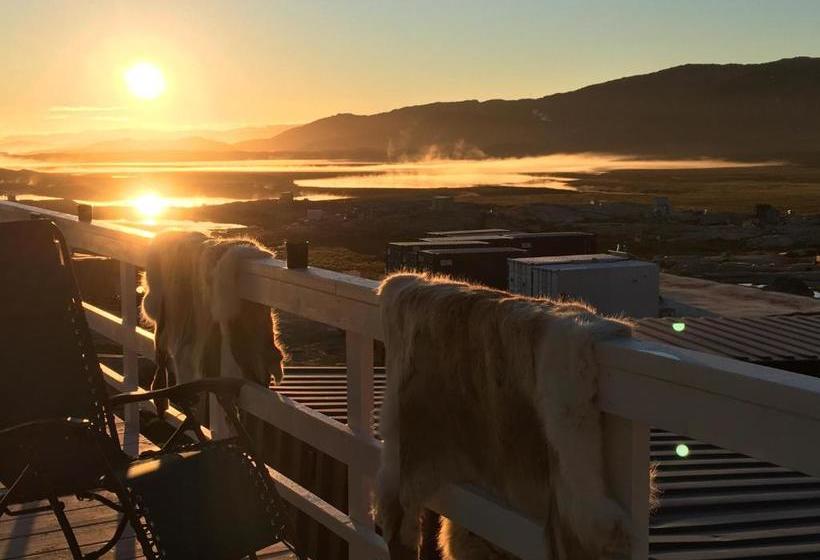 هتل Blue Trail Guesthouse