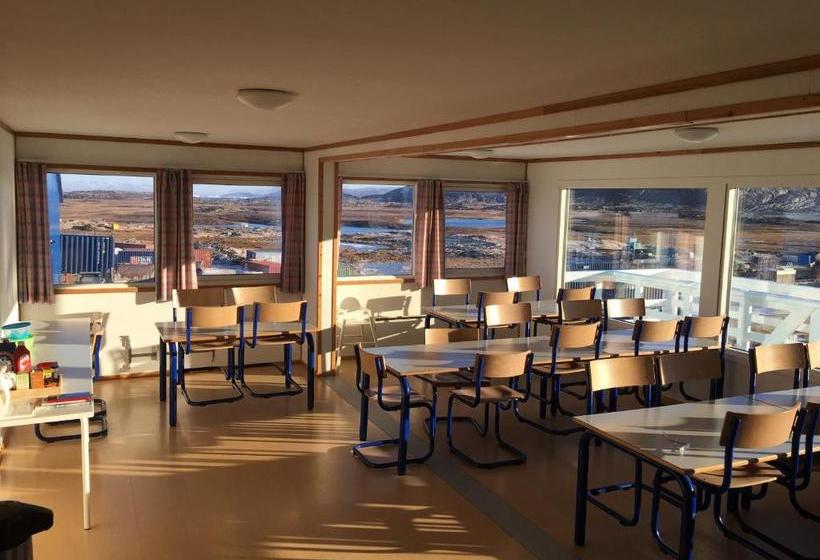 هتل Blue Trail Guesthouse