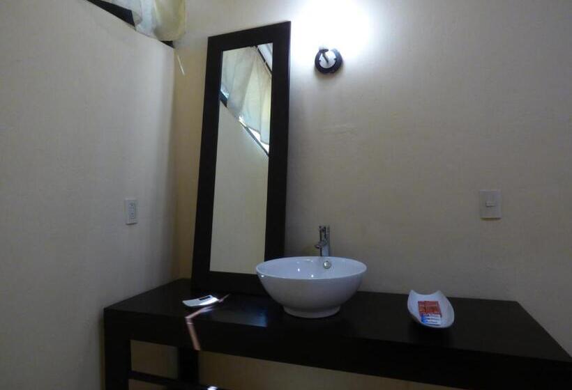 فندق Cabañas Zoh Laguna Calakmul
