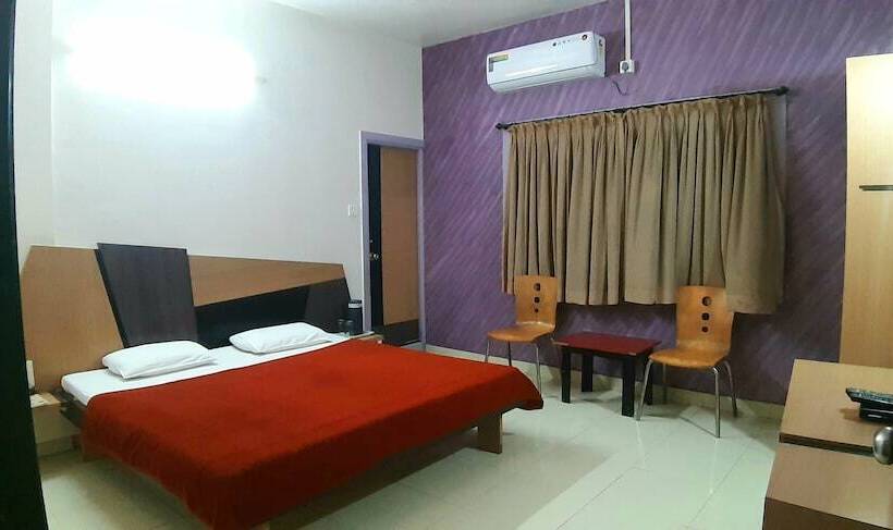 בית מלון כפרי Cool Palace