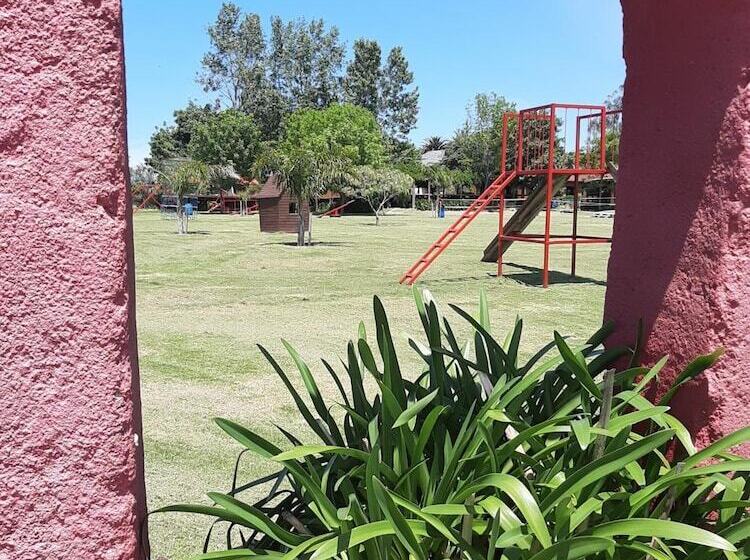 فندق Estancia Renacimiento