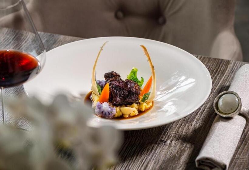 בית מלון כפרי Fayn Garden Retreat