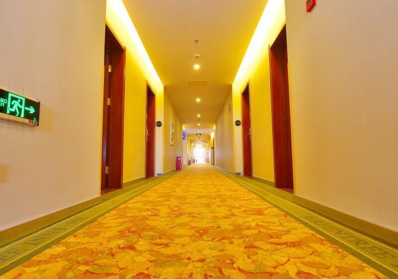 Отель Greentree Inn Changzhou East Dongfang Road Hengnai Logistics Park Express