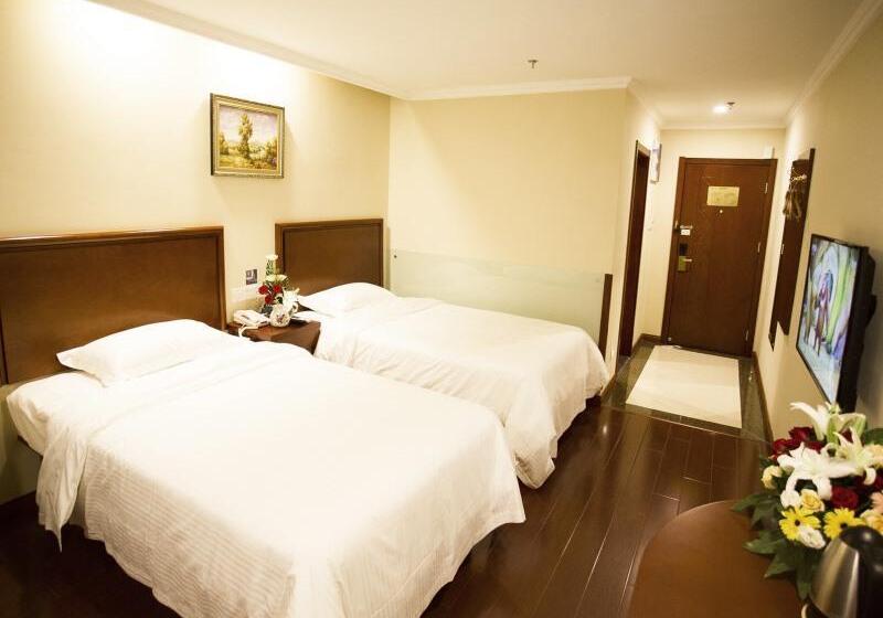 בית מלון כפרי Greentree Inn Shandong Zibo Zichuan District Flyover Business