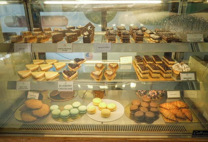 ホテル Ishan   A Ganges Riverside Retreat By Salvus