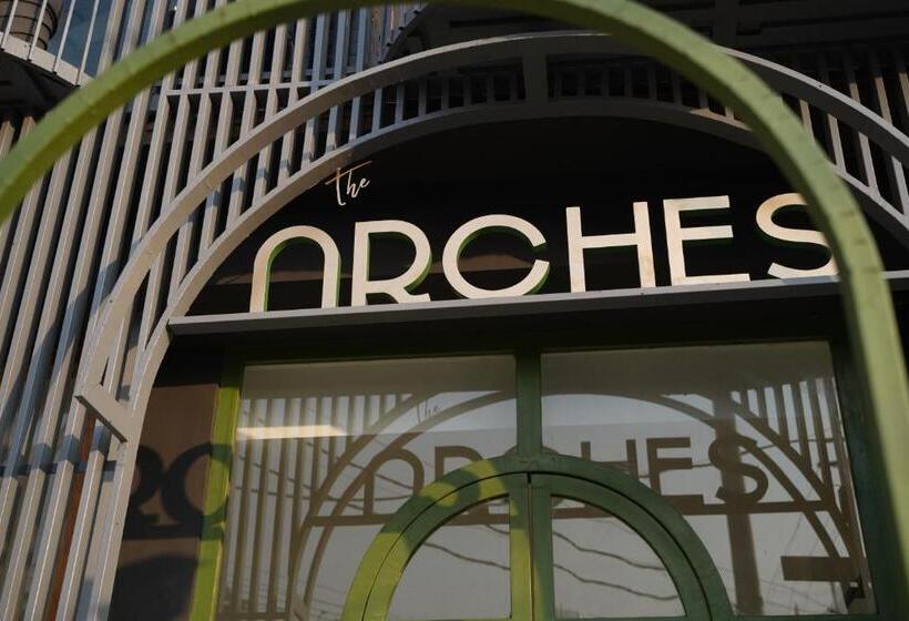 ホテル Ishan   A Ganges Riverside Retreat By Salvus