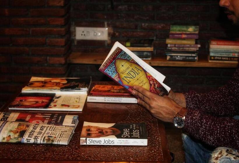 ホテル Ishan A Ganges Riverside Retreat By Salvus