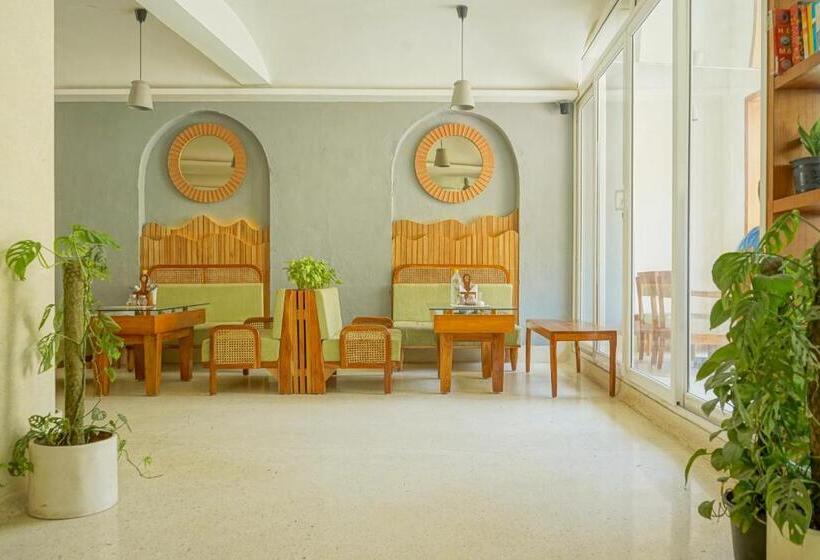 ホテル Ishan A Ganges Riverside Retreat By Salvus