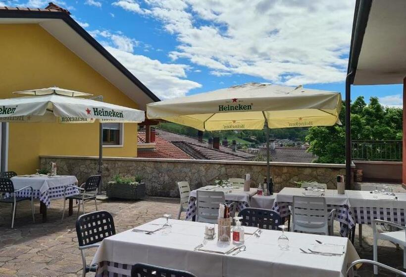 فندق Locanda Castagna