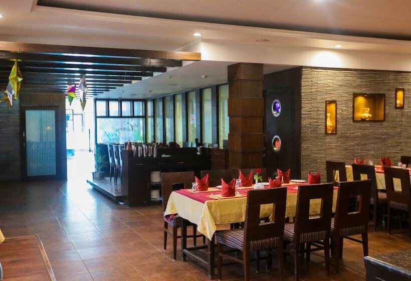 Отель Cs Boutique