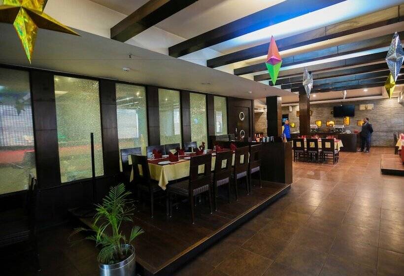 Отель Cs Boutique