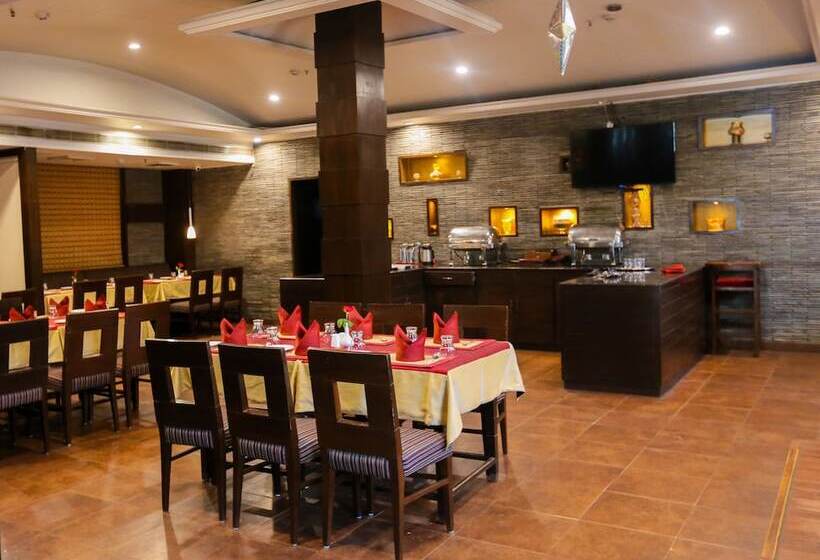 Отель Cs Boutique