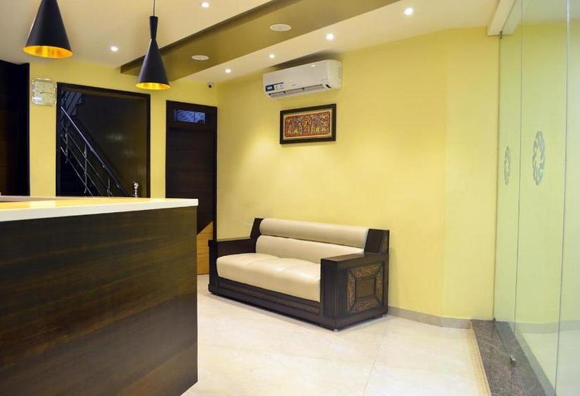 בית מלון כפרי Ranis Grand