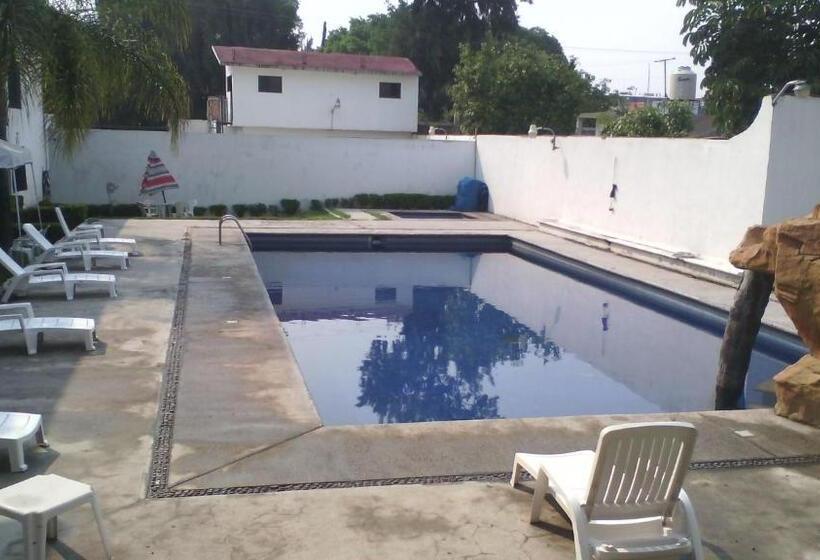 هتل Real De Cuautla