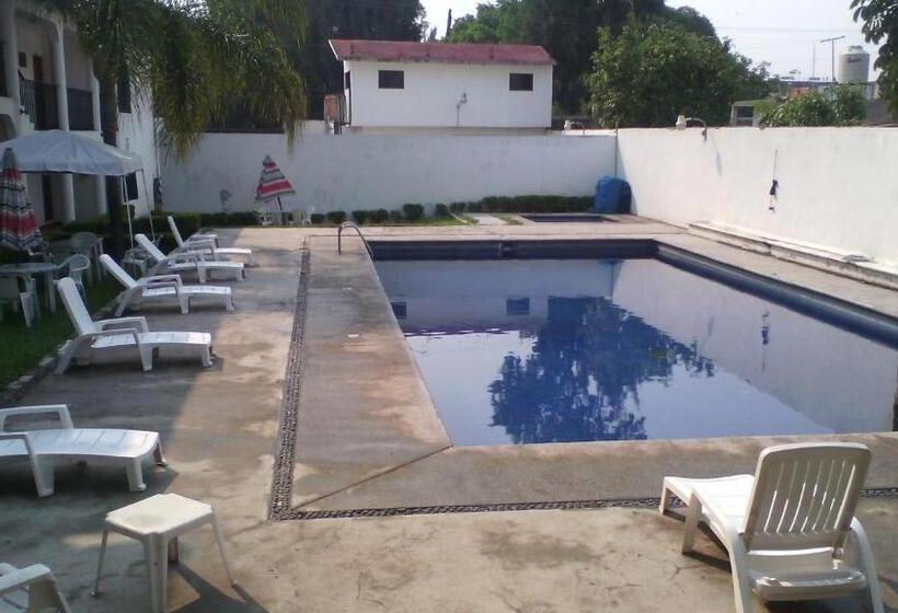 هتل Real De Cuautla