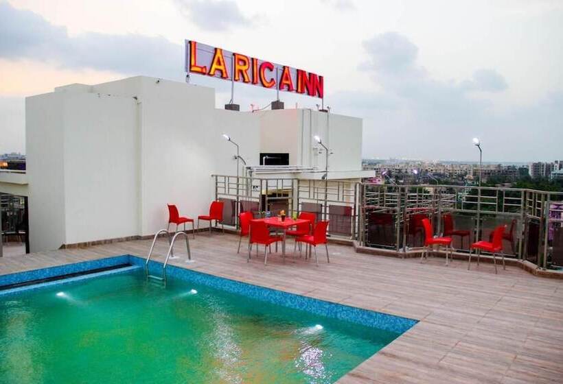 هتل Regenta Inn Larica