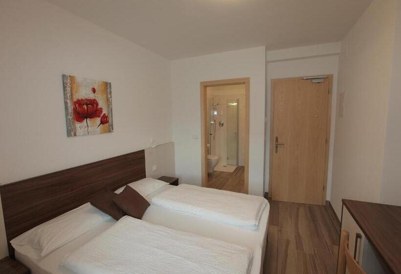 בית מלון כפרי Stampfer B&b