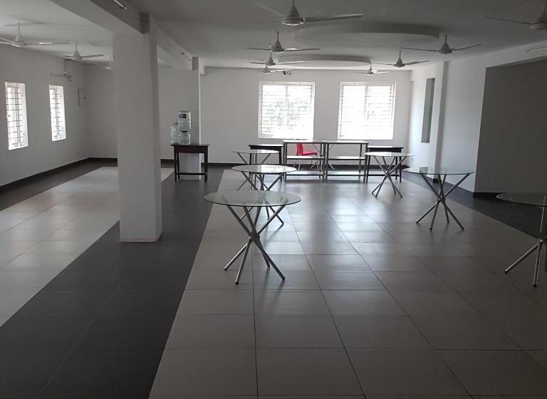 호텔 Surag Residency