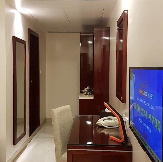 The Avr Hotels & Banquets