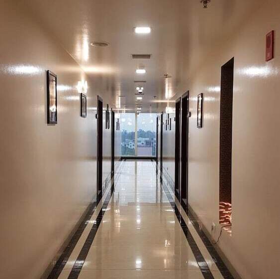 The Avr Hotels & Banquets