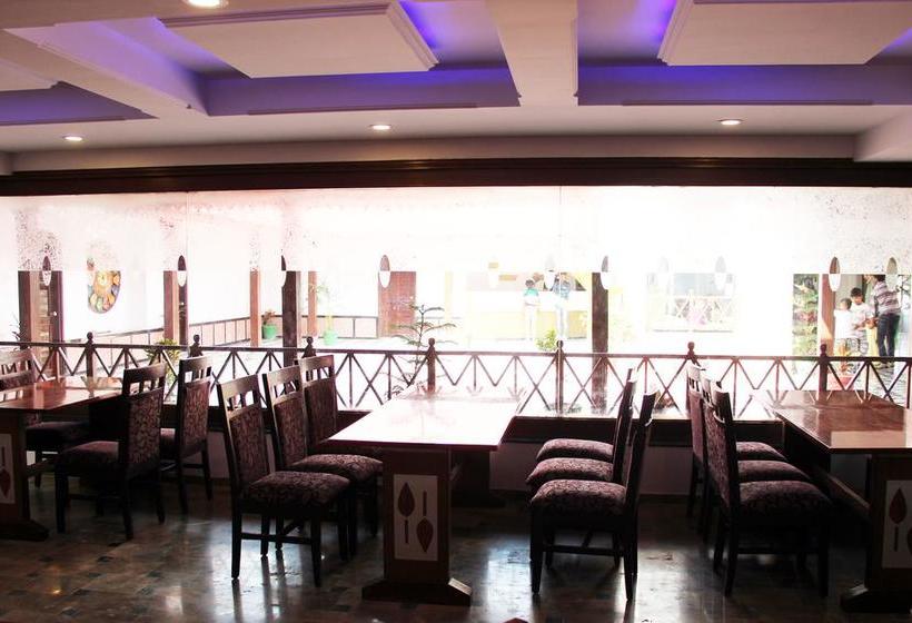 호텔 The Grand Midway