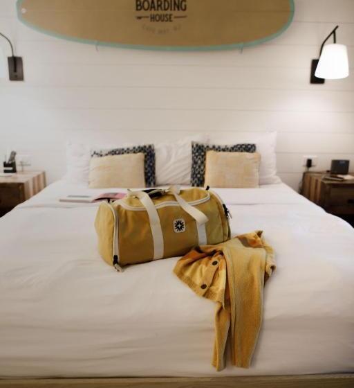 汽车旅馆  Boarding House Cape May