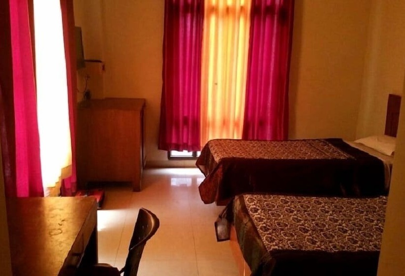 モーテル The Grand Utsav Motal Jaunpur