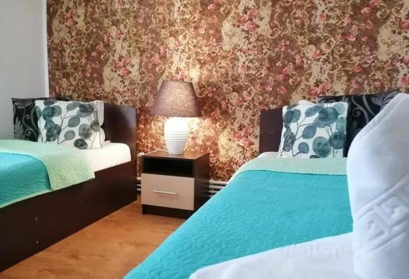 استراحتگاه Casa Regala Ear