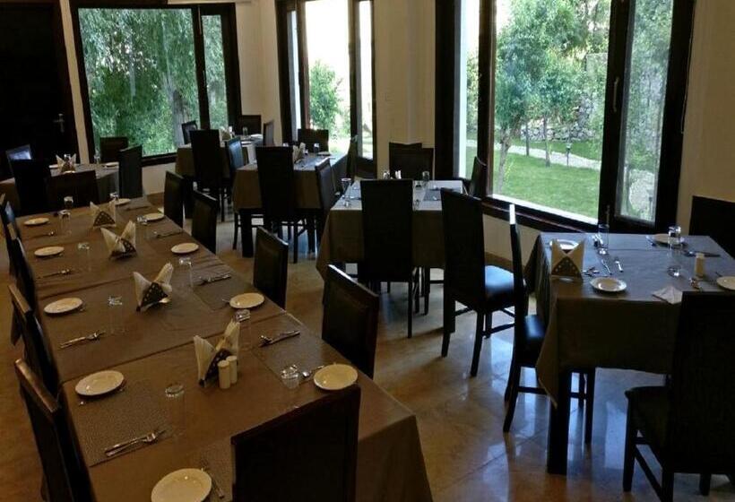 منتجع The Kargil