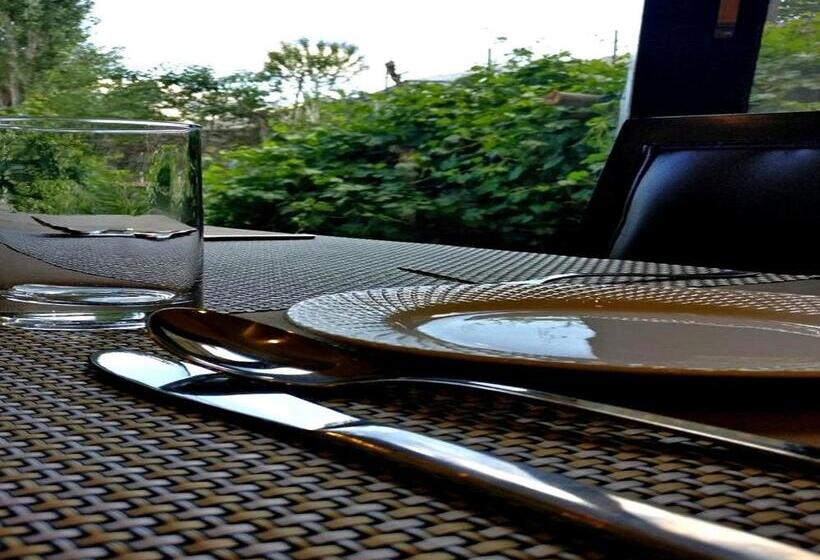 منتجع The Kargil