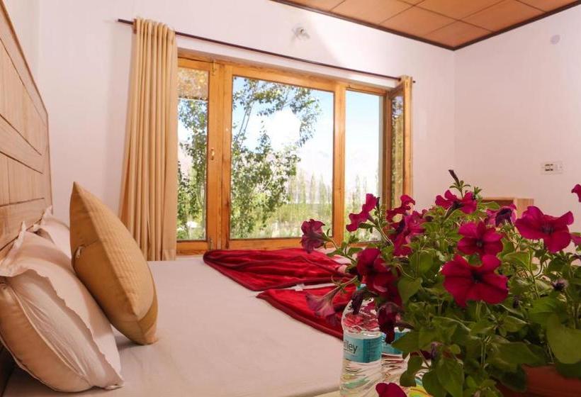 Sand Dunes View Resort