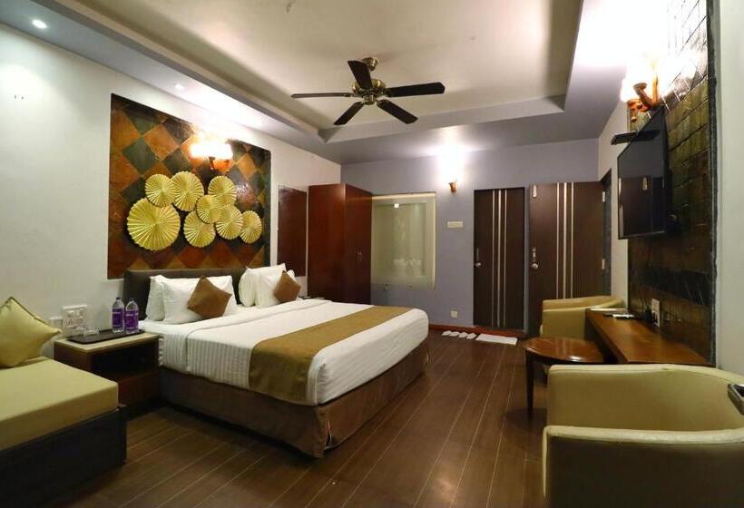 The Grand Legacy Resort & Spa Tgl Pure Vegetarian Mahabaleshwar