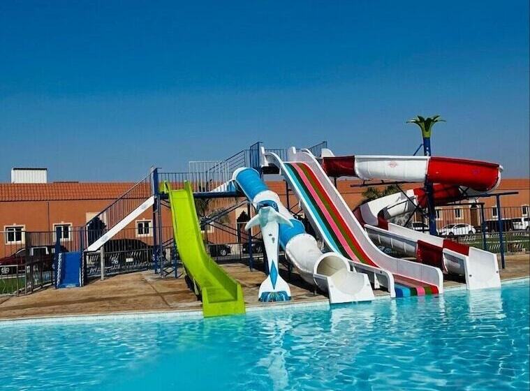 & Resort Golden Marina Yanbu