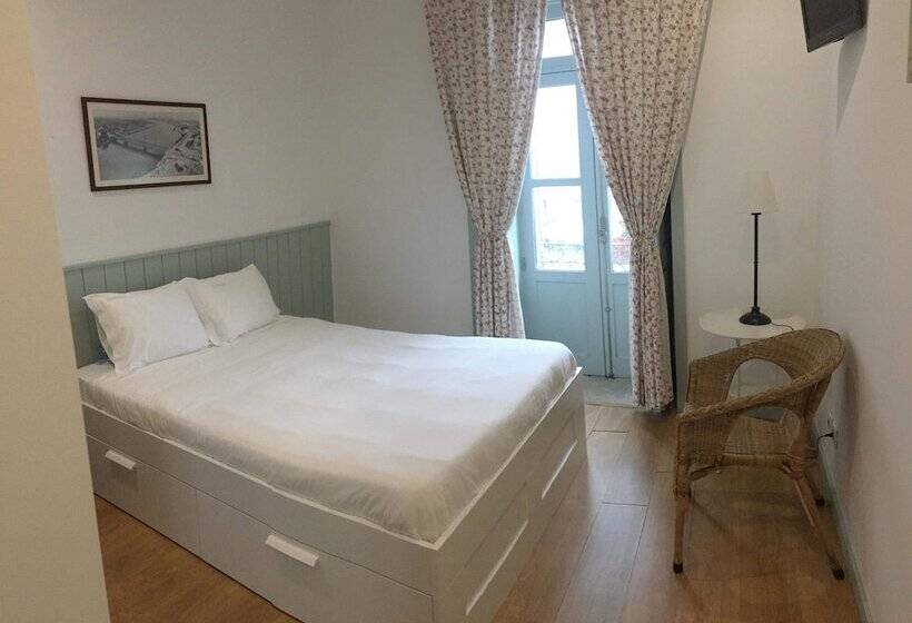 הוסטל Erva Doce