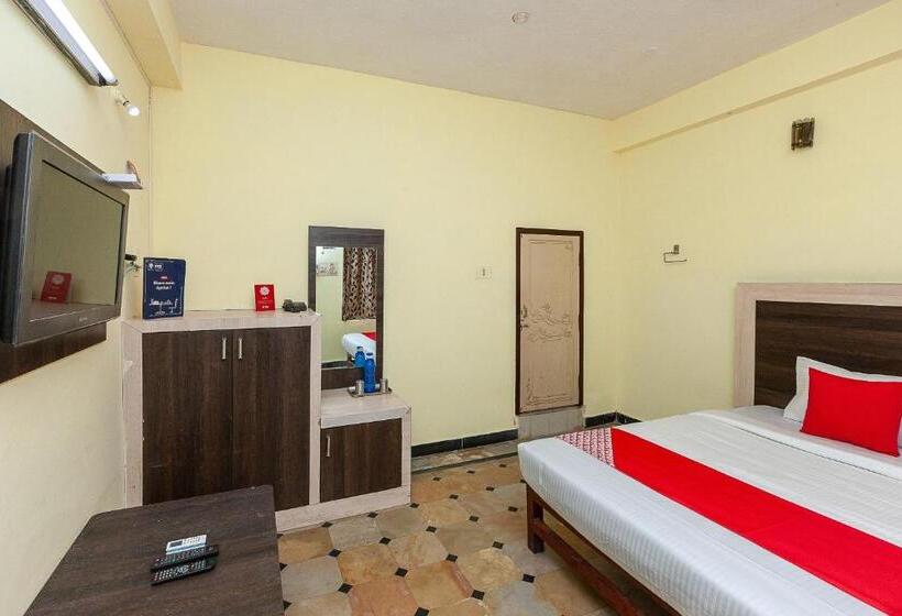 Collection O Ammayi Hotels & Resorts