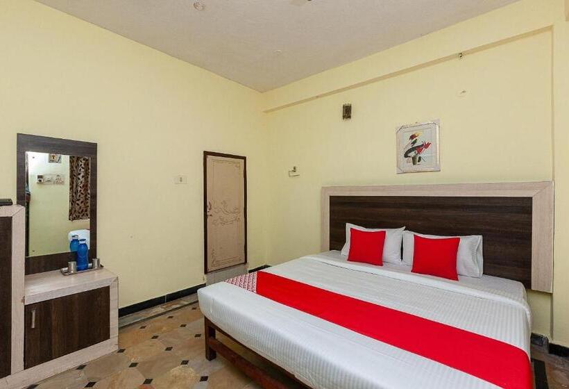 Collection O Ammayi Hotels & Resorts