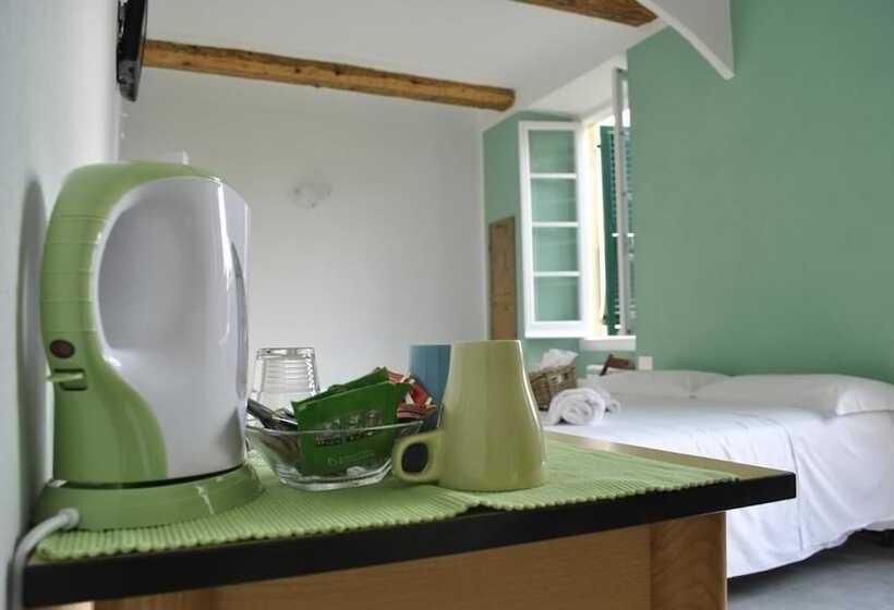 Bed and Breakfast Al Piccolo Scoglio Room & Breakfast