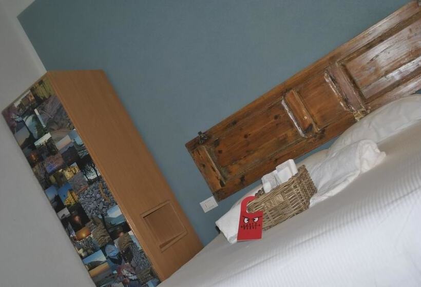 Bed and Breakfast Al Piccolo Scoglio Room & Breakfast