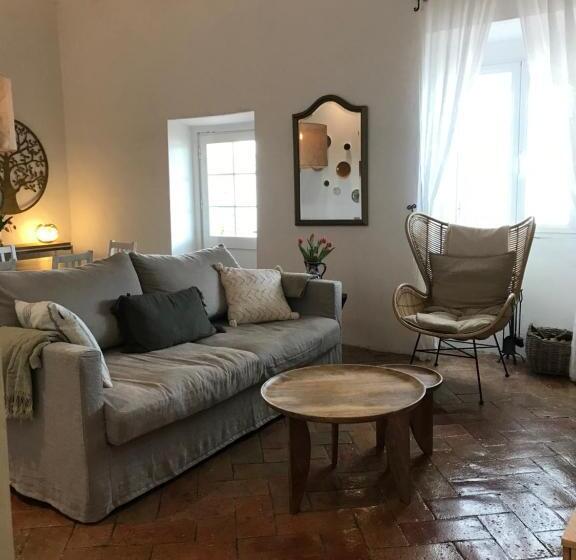 Bed and Breakfast Casa Largo Do Poço Guesthouse