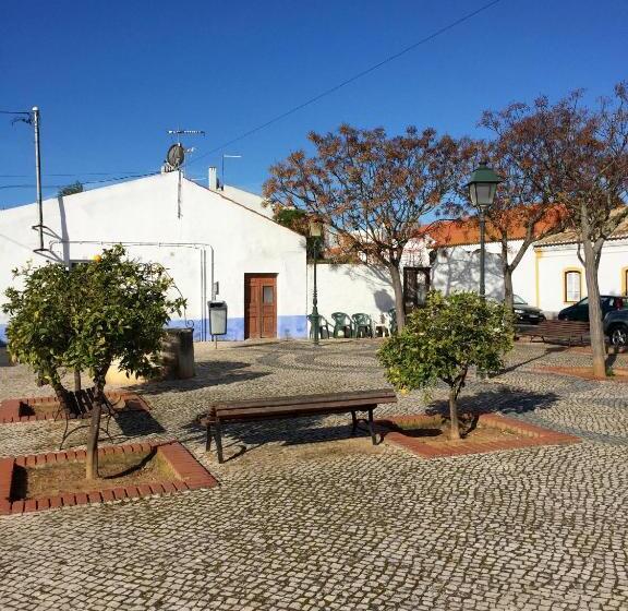 Bed and Breakfast Casa Largo Do Poço Guesthouse