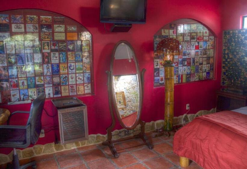 مبيت وإفطار Gingerbread Restaurant &