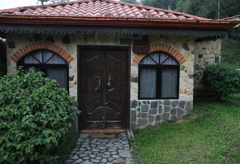 مبيت وإفطار Gingerbread Restaurant &