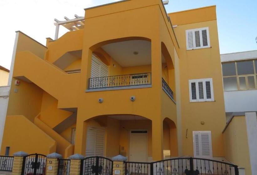 مبيت وإفطار Mare Del Sud
