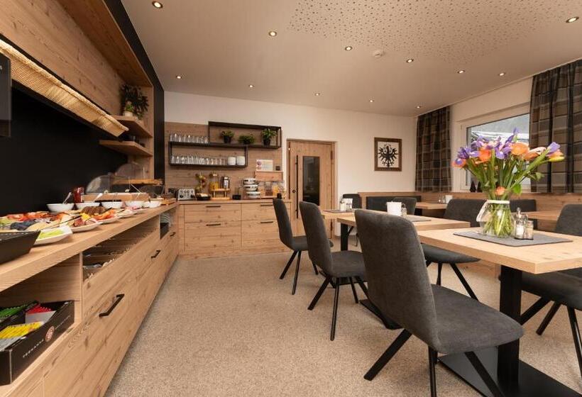 Bed and Breakfast Pension Sonnenheim