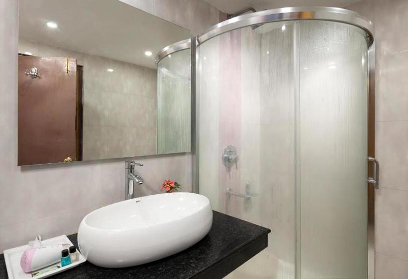 مبيت وإفطار Shobla Pine Royale Cottage