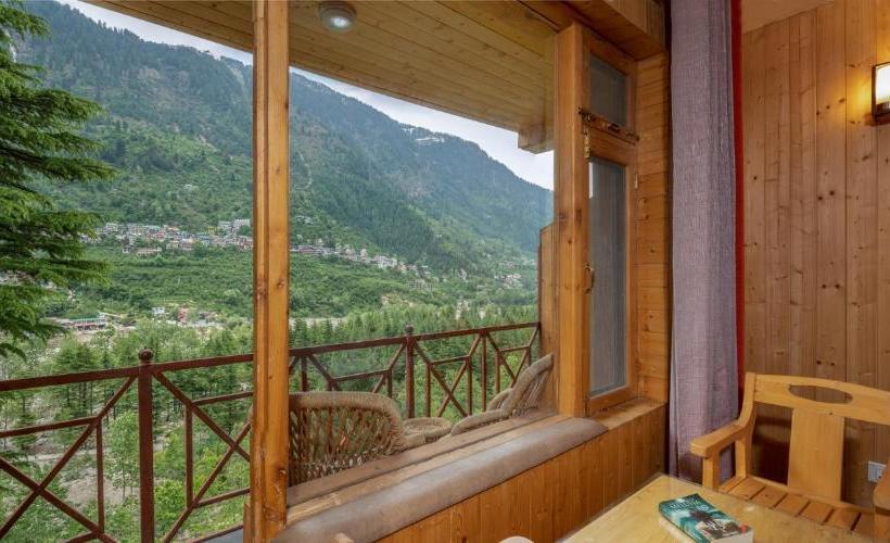 مبيت وإفطار Shobla Pine Royale Cottage