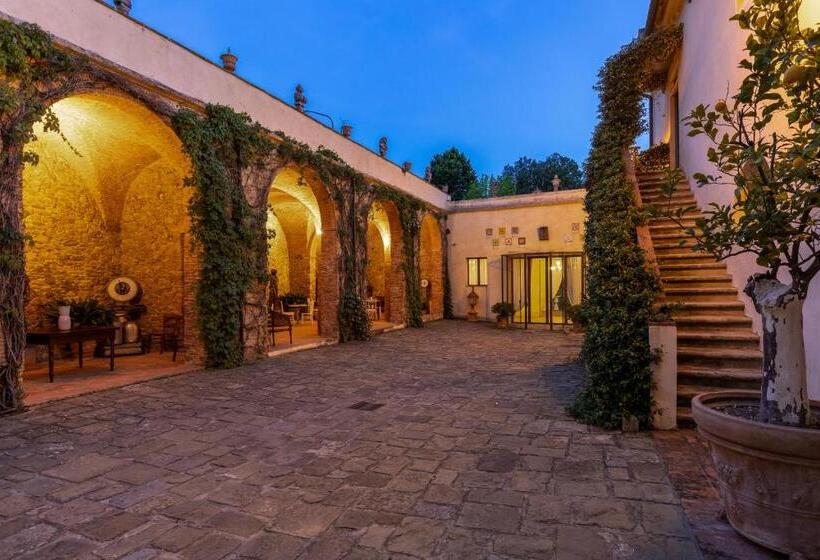 مبيت وإفطار Villa Scorzi   Relais De Charme