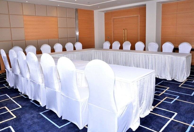 Golden Galaxy Hotels & Resorts