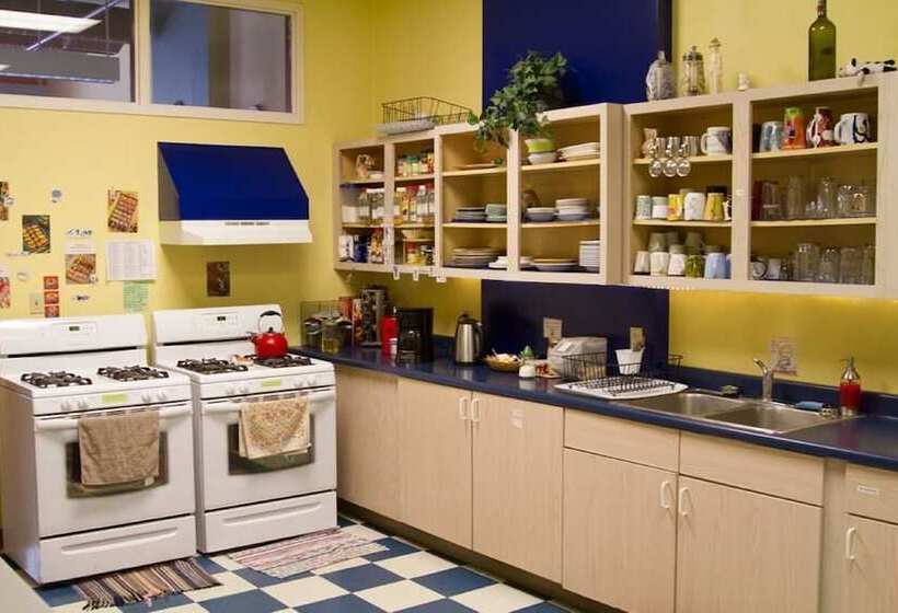 Hostel Buffalo Niagara