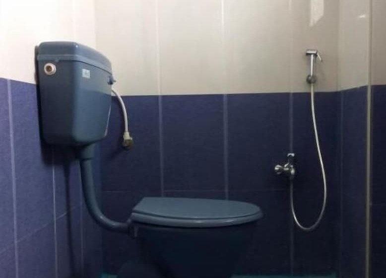 Отель Aakash Residency